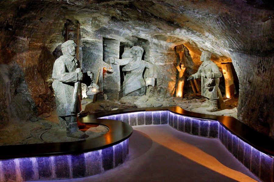 From Krakow: Wieliczka Salt Mine Tour with Guide - Key points to know before you book