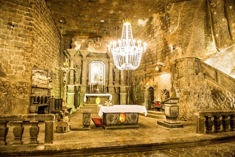 From Krakow: Wieliczka Salt Mine Tour with Guide - Chapel of St. Kinga is the visual high point