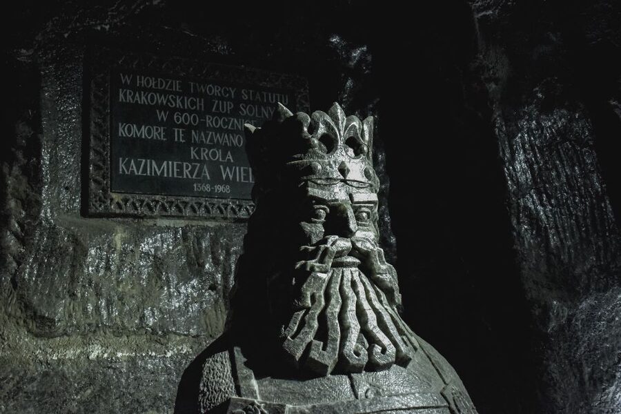 From Krakow: Wieliczka Salt Mine Tour with Hotel Pickup - The first 378 stairs to Level 1