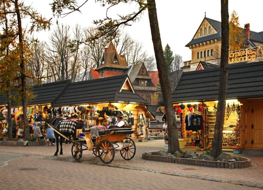 From Krakow: Zakopane Day Tour with Tasting & Funicular Ride - Riding the Gubałówka funicular