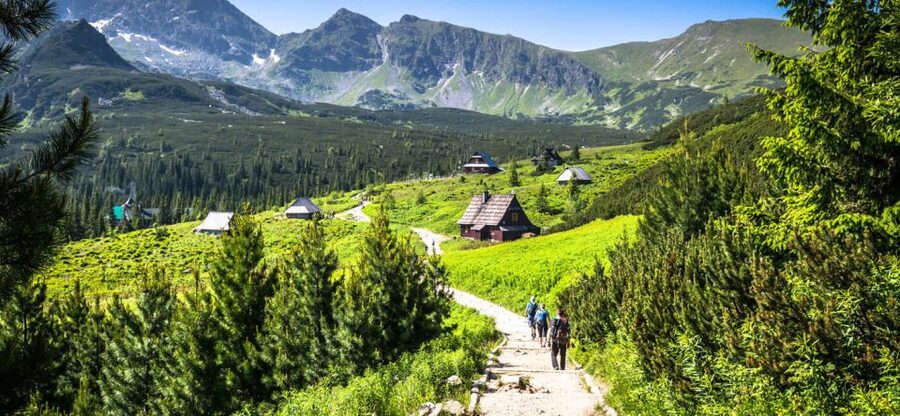 From Krakow: Zakopane & Hot Thermal Springs Private Tour - Riding the Gubałówka funicular