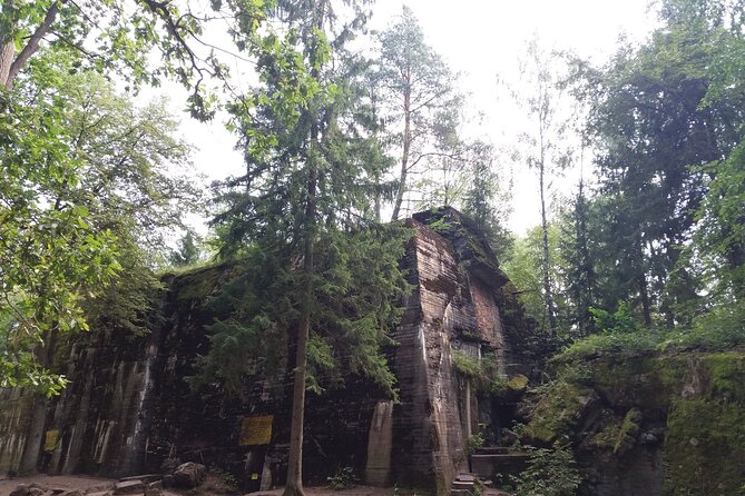 From Warsaw day tour to Wolf's Lair, Hitler's HQ by car - Leaving Warsaw at 8:00 am