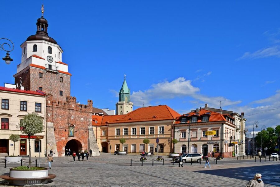 From Warsaw: Lublin and Majdanek State Museum Day Tour - Booking tips for a smoother day