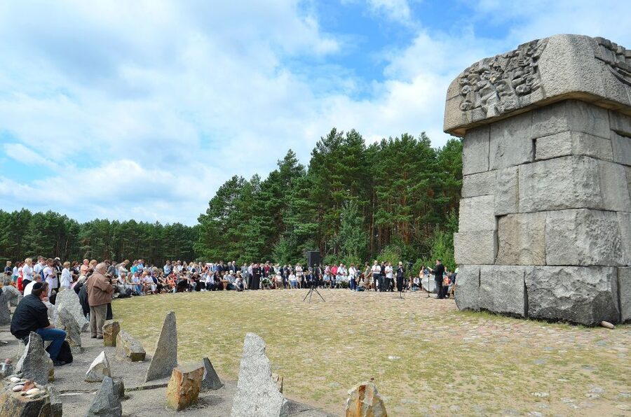 From Warsaw: Treblinka Extermination Camp Private Tour - Treblinka II and the stone memorial