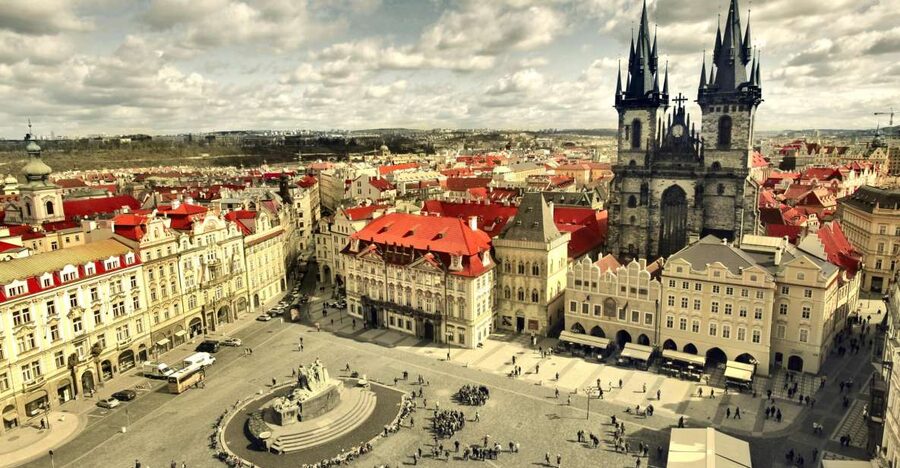 From Wroclaw: Prague Day Trip - Arriving in Prague’s historic center