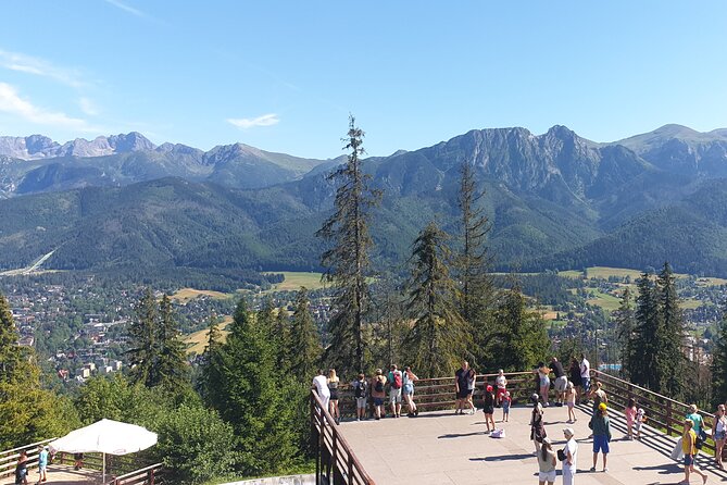 Full-Day Private Tour of Slovakia Treetop Walk and Zakopane - Weather, clothing, and the real pace of the day