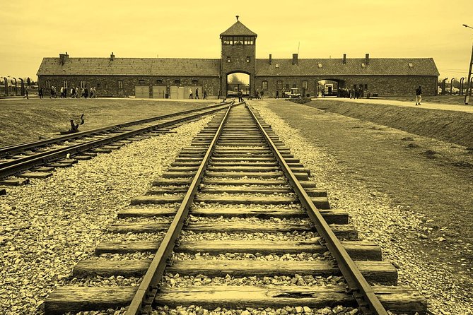Full-Day Tour of Auschwitz and Wieliczka Salt Mine from Krakow - Why this full-day pairing works