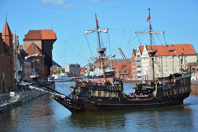 Gdansk and Malbork Castle Small Group Tour from Warsaw with Lunch - Lunch is useful, not elaborate