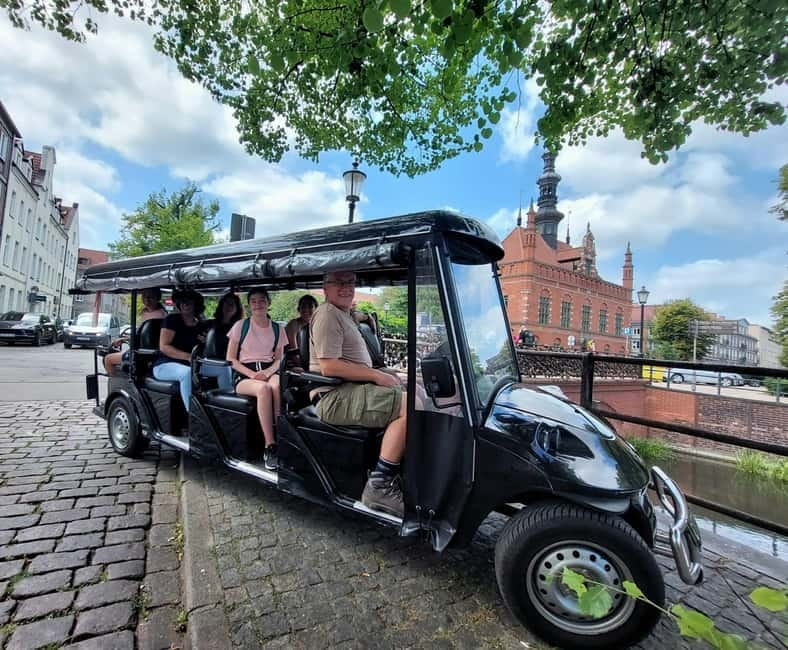 GDANSK City Tour by Golf Cart Live Guide & Sightseeing 90min - Why a golf cart is useful in Gdansk