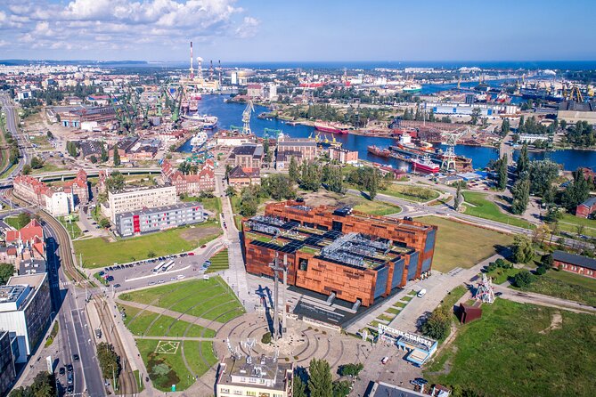 Gdansk European Solidarity Centre Guided Tour - Who will get the most from this tour?