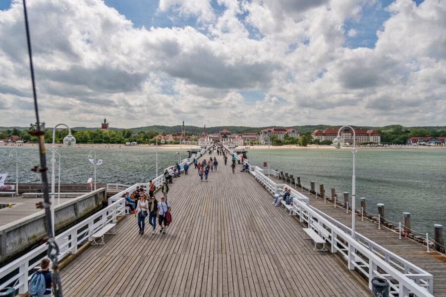 Gdansk, Gdynia, and Sopot: 8-Hour Private Sightseeing Tour - Amber craft, explained instead of merely displayed