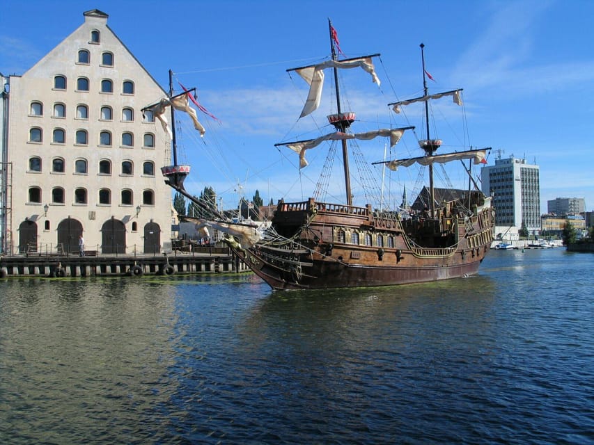 Gdansk: Guided Round-Trip Cruise to Westerplatte - Key points to know before you go