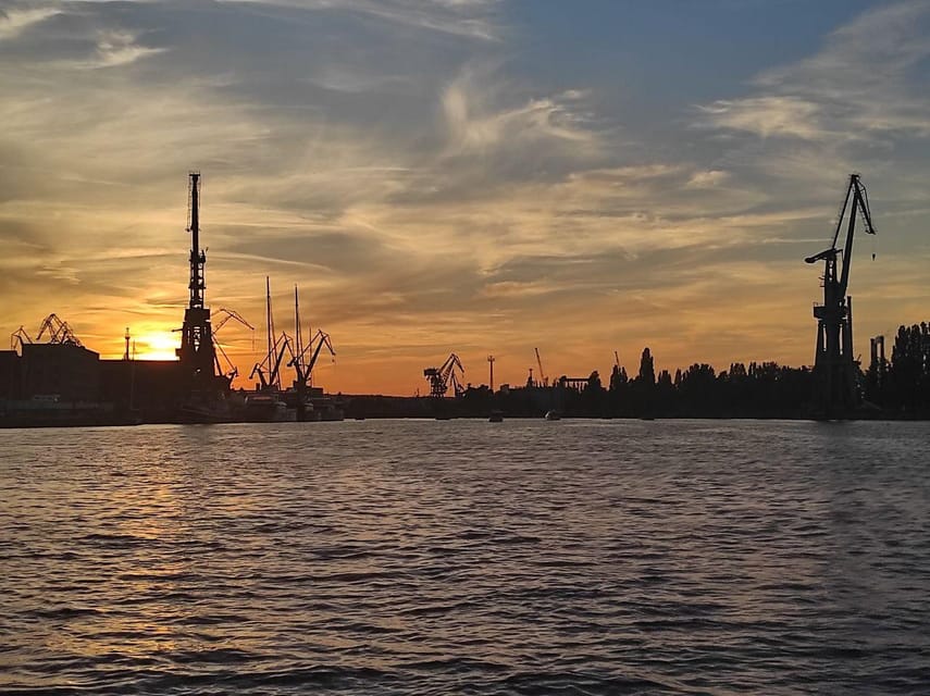 Gdańsk: Motława River Eco Cruise at Sunset with Prosecco - Is $26 good value for one hour?