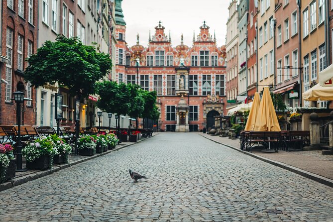 Gdansk: Museum of World War II - True Story of a Living Hell - Twenty rooms and one long central corridor