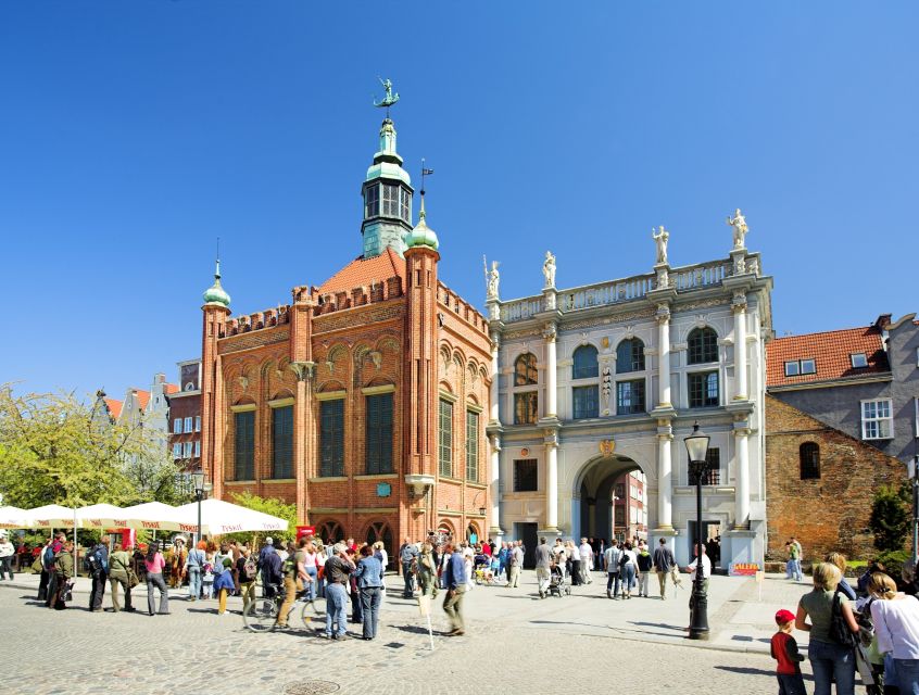Gdansk Old Town Half-Day Private Walking Tour - Neptun Fountain and the maritime connection