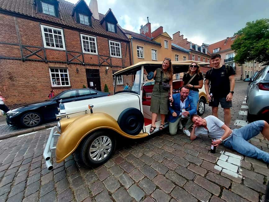 Gdansk:Private Beer City Tour Sightseeing By Golf Cart - Churches show Gdansk’s scale and variety