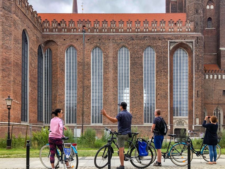 Gdansk Private Bike Tour - Crossing to Ołowianka