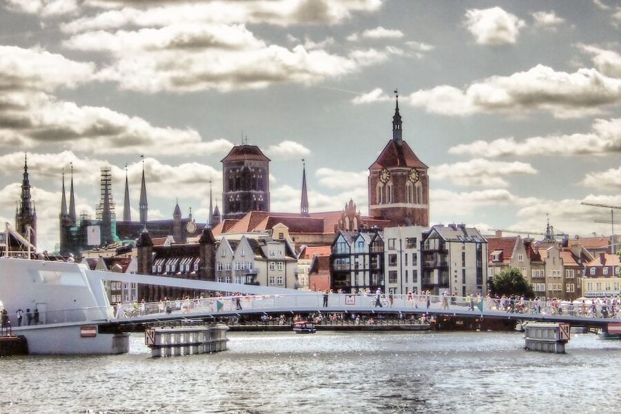 Gdansk: Private Old Town Tour - St. Mary’s Basilica and the climb above the rooftops