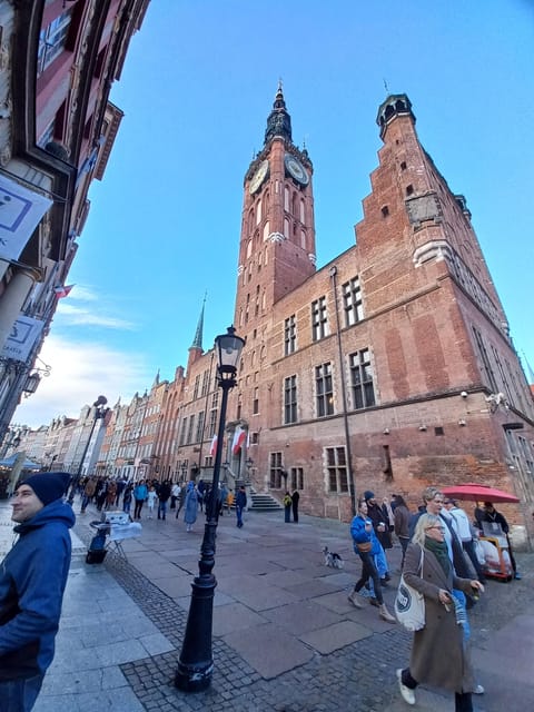 Gdansk: Private Top City Tour by Electric Cart & Live Guided - Is $34 good value for 90 minutes?