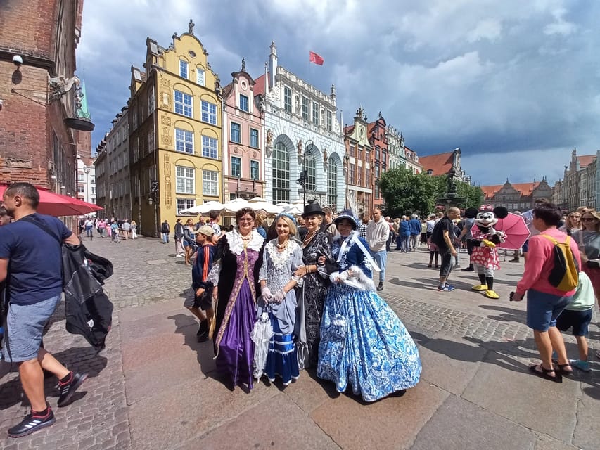 Gdansk: Private Top City Tour by Electric Cart & Live Guided - Why this cart tour works well in Gdansk
