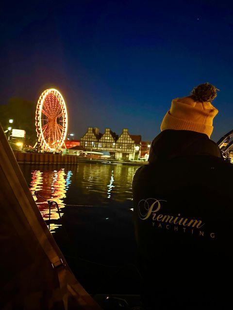 Gdansk: Scenic Evening Yacht Cruise with Welcome Drink - Who should book this Gdańsk yacht cruise?
