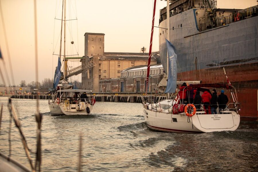 Gdańsk: Scenic Sunset Cruise with Welcome Drink - Key points to know before booking