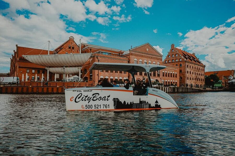 Gdańsk: Sightseeing EcoCruise around the Old Town of Gdansk - What the price delivers at about $19