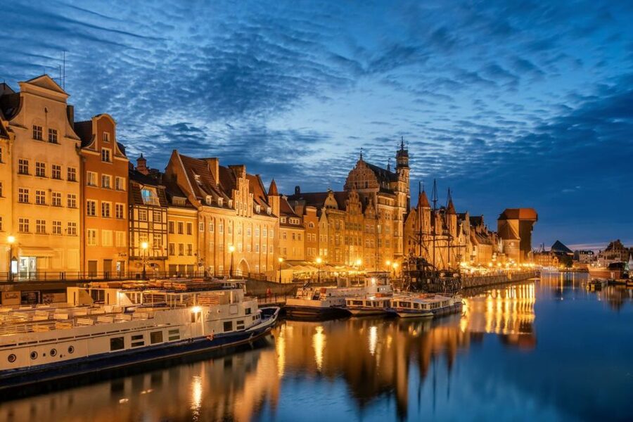 Gdansk: Small Group Walking Tour - Artus Court and the city’s merchant world