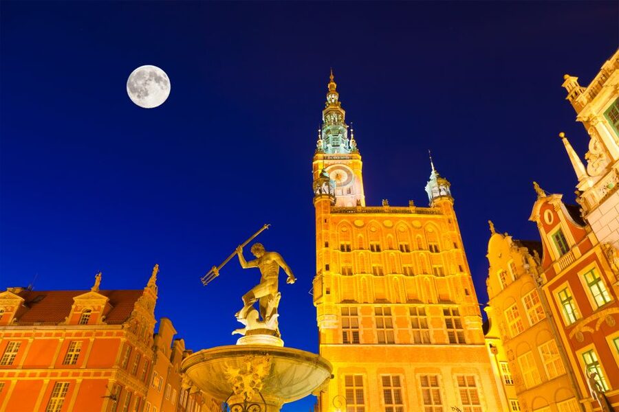 Gdansk: Small Group Walking Tour - Walking the Royal Road through Gdansk’s grand center