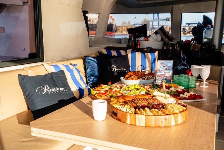 Gdansk/Sopot: Breakfast Cruise on a Catamaran - What you eat during the two-hour outing