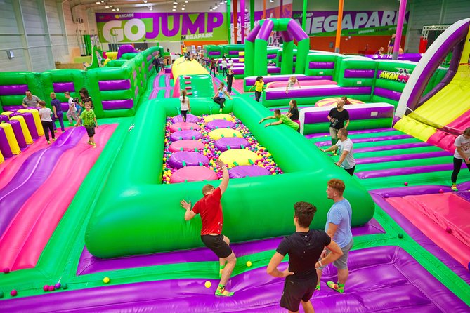 GOjump MEGAPARK Kraków-Sikorki 1h ticket: GOair Inflatable Park - Is one hour enough for the price?