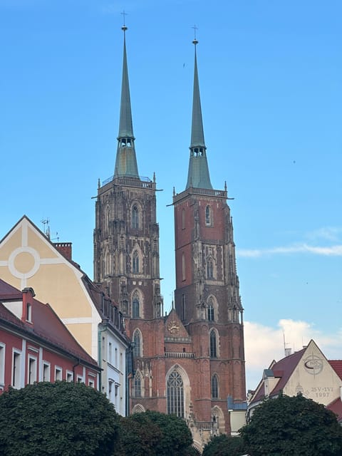 Group city tour (walking tour) through Wroclaw in German - A practical first look at this Wroclaw walking tour