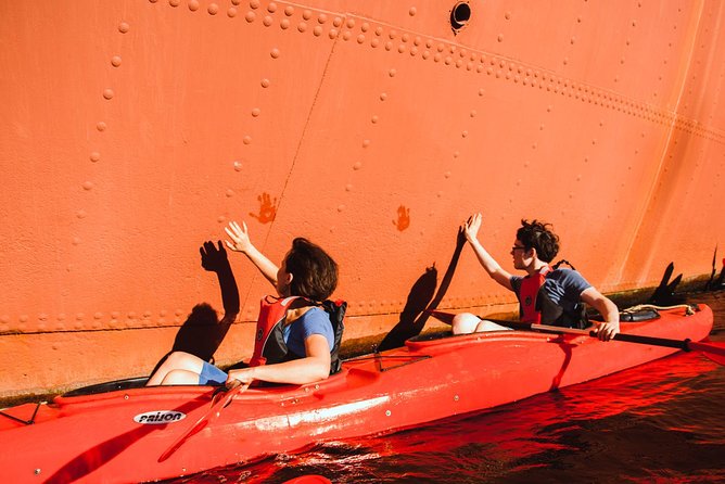 Guided Sightseeing Kayak Tour at Gdansk - The safety briefing and first paddle