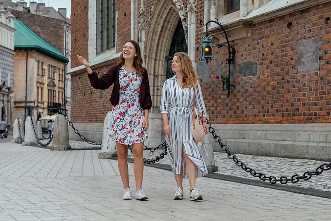 Highlights & Hidden Gems of Krakow - Why this private Krakow tour feels different
