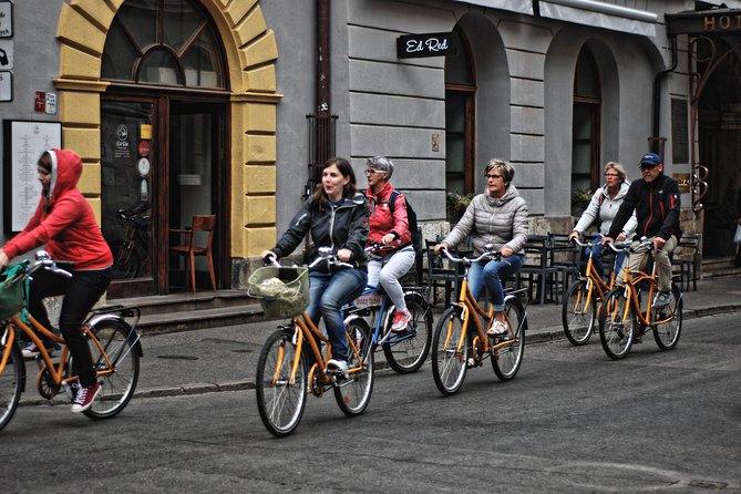 Highlights of Krakow Bike Tour - Small group - Kazimierz, Szeroka Street, and the old cemetery