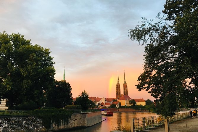 Highlights of Wroclaw Private Tour with one Entrance - A smart first look at Wroclaw