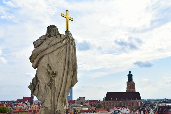 Highlights of Wroclaw Private Tour with one Entrance - Jatki, where medieval trade becomes visible