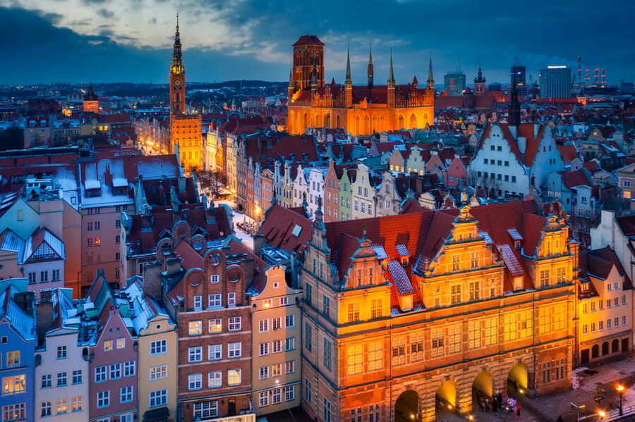 Historic City Center Tour Gdansk in German - The Right City Town Hall and Arthur’s Court
