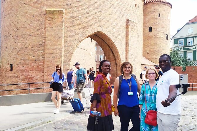 Historic Heart of Warsaw Walking Tour - The Warsaw Ghetto boundary and the Uprising Monument