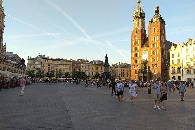 Historic Krakow : Old Town & Wawel Castle Walking tour - Bishop’s Palace and the memory of John Paul II