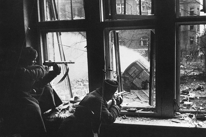 III Reich & WW2 in Wroclaw. Monday, Wendsday, Friday regular tour - Wolności Square and the beginning of the Nazi era