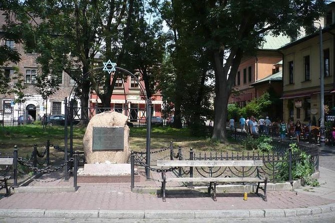 Jewish Quarter, Oskar Schindler's sites and Kraków under Nazi occupation - Why this four-and-a-half-hour route works