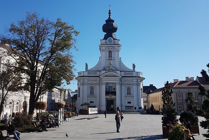 John Paul II Family House Museum & Wadowice Tour from Krakow - A coffee and kremówka break in Wadowice