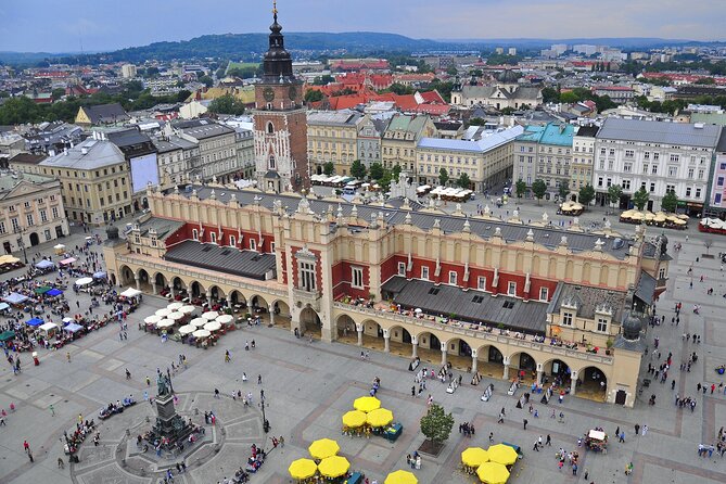 Katowice Airport Krakow Private Transfer, Private Driver Service - Helpfulness after delays and during the drive