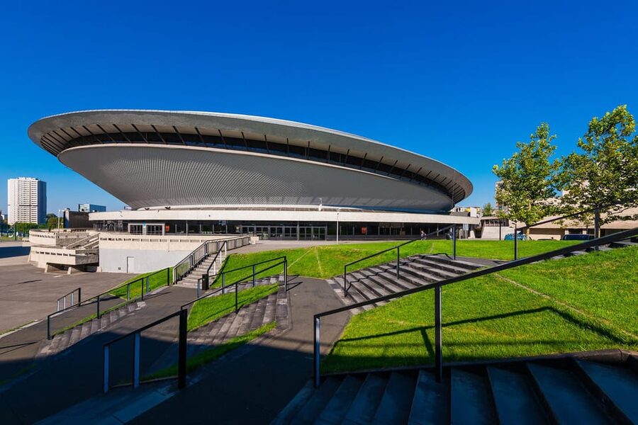 Katowice and Nikiszowiec: bicycle tour with guide - Starting at Katowice Market Square