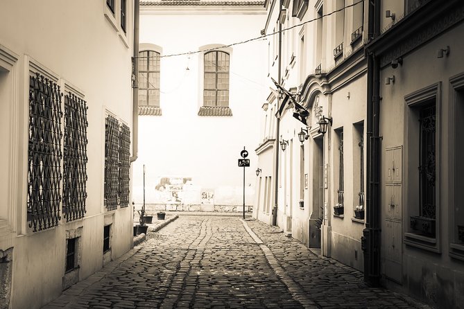 Kazimierz District, the Wawel Hill and Cracow Old Town - Why this route gives you a useful first look at Krakow