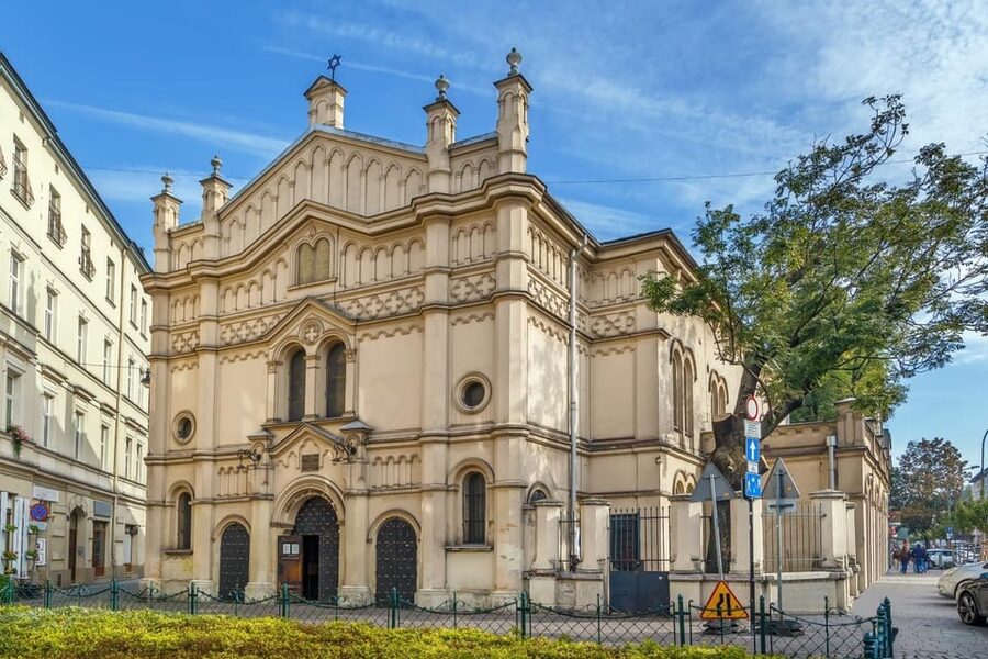 Kazimierz Jewish Quarter Walking Tour - Remuh Synagogue and Cemetery