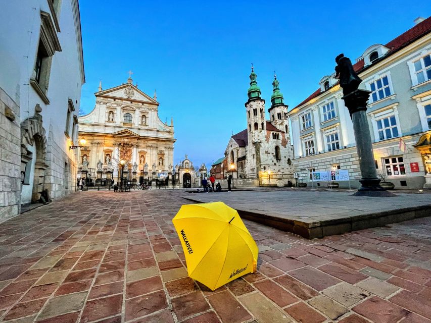 Krakauer old town tour - The Wawel Dragon and the city’s legends