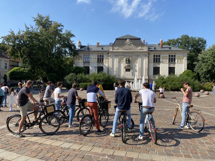 Krakow: 2h Kazimierz (Jewish Quarter) Bike Tour - What the Schindler’s List stops add