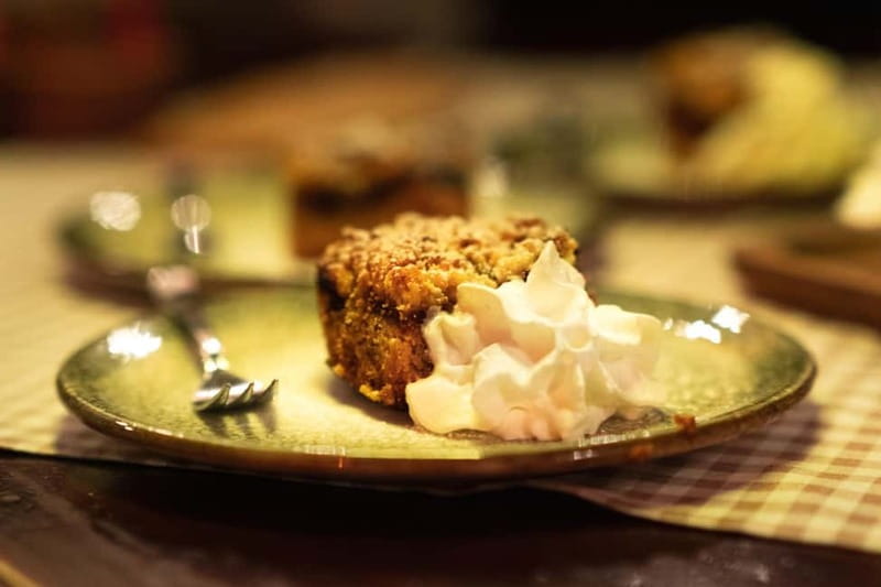 Krakow: 6-Course Full Polish Food Tour with Vodka Tasting - A Polish dinner that keeps moving